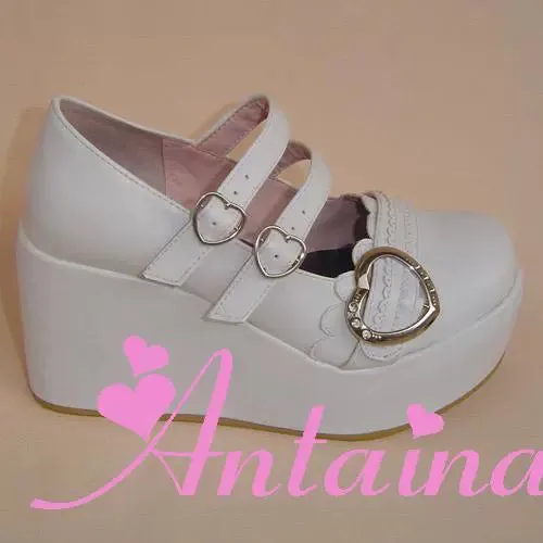 Antaina~Sweet Lolita Shoes Lace Heart Platform Shoes in Plus Size
