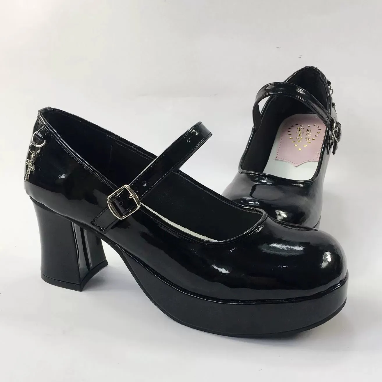 (BFM)Antaina~Punk Lolita Heels Shoes Metal Cross Horseshoe Heel Shoes