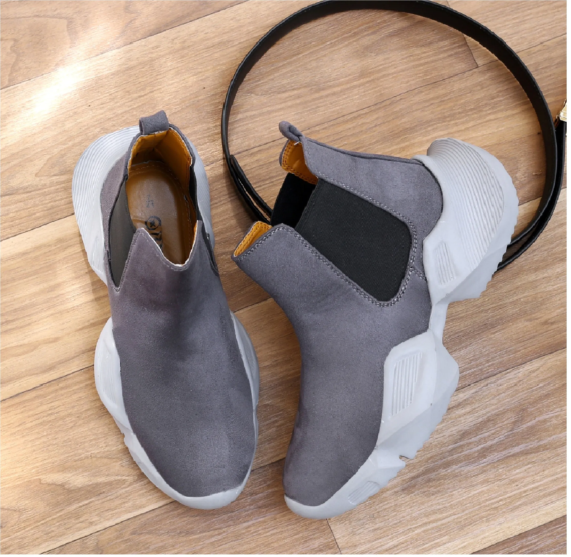Bxxy's Designer Suede Chelsea Boots