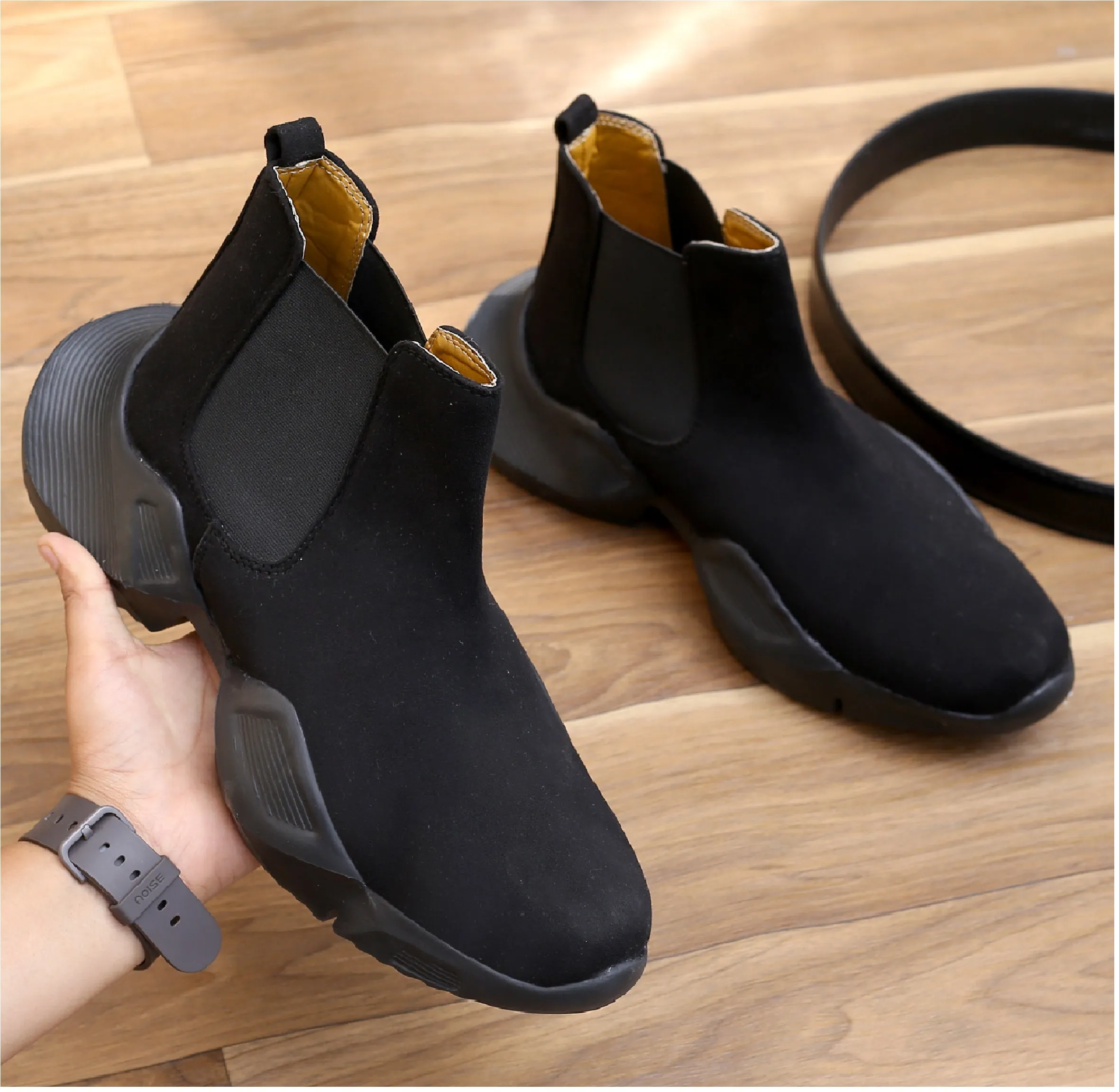 Bxxy's Designer Suede Chelsea Boots