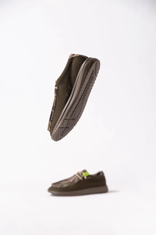 Camp Shoes | Mens - Mossy Oak Original Bottomland by Gator Waders