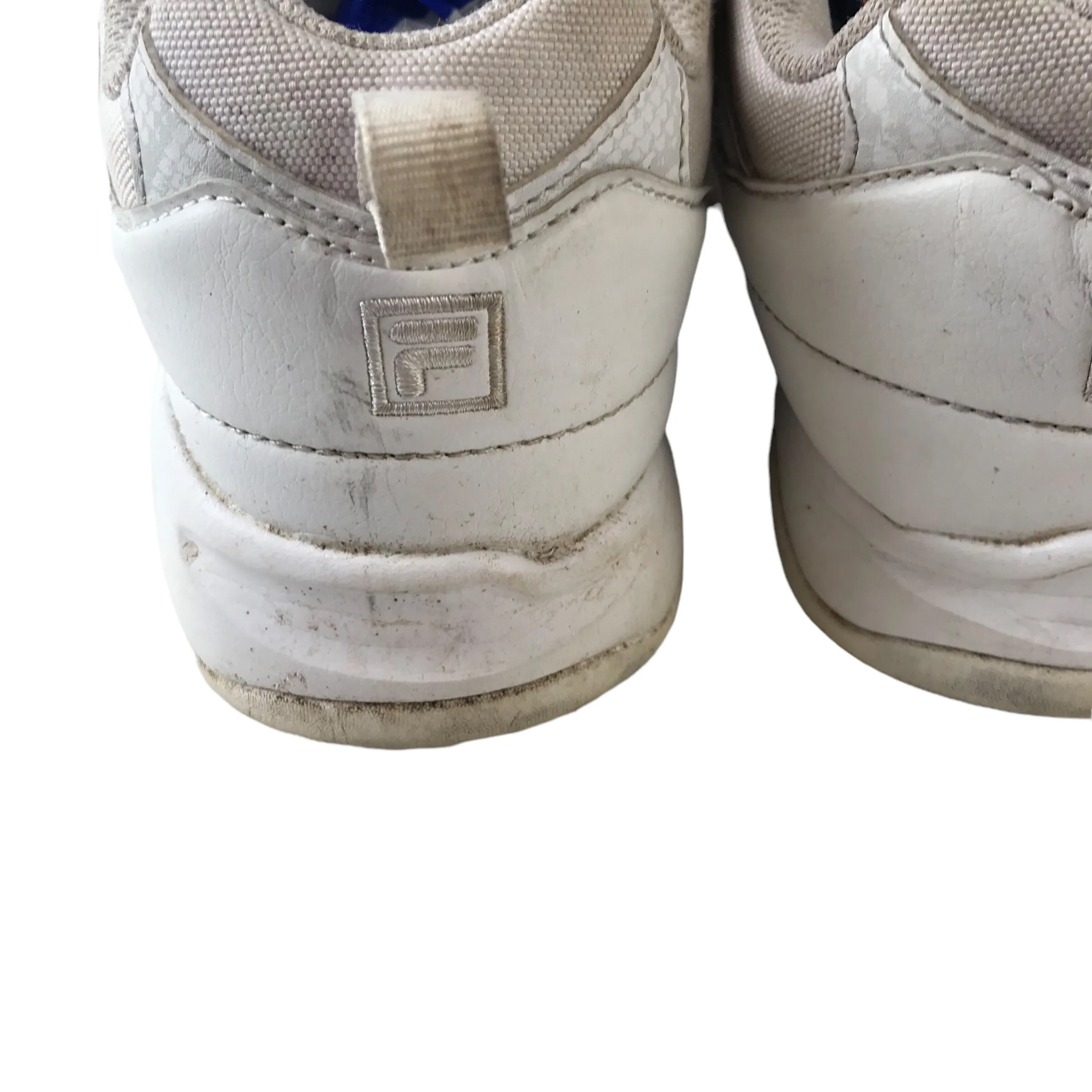 Fila trainers shoe size UK 5 white with laces