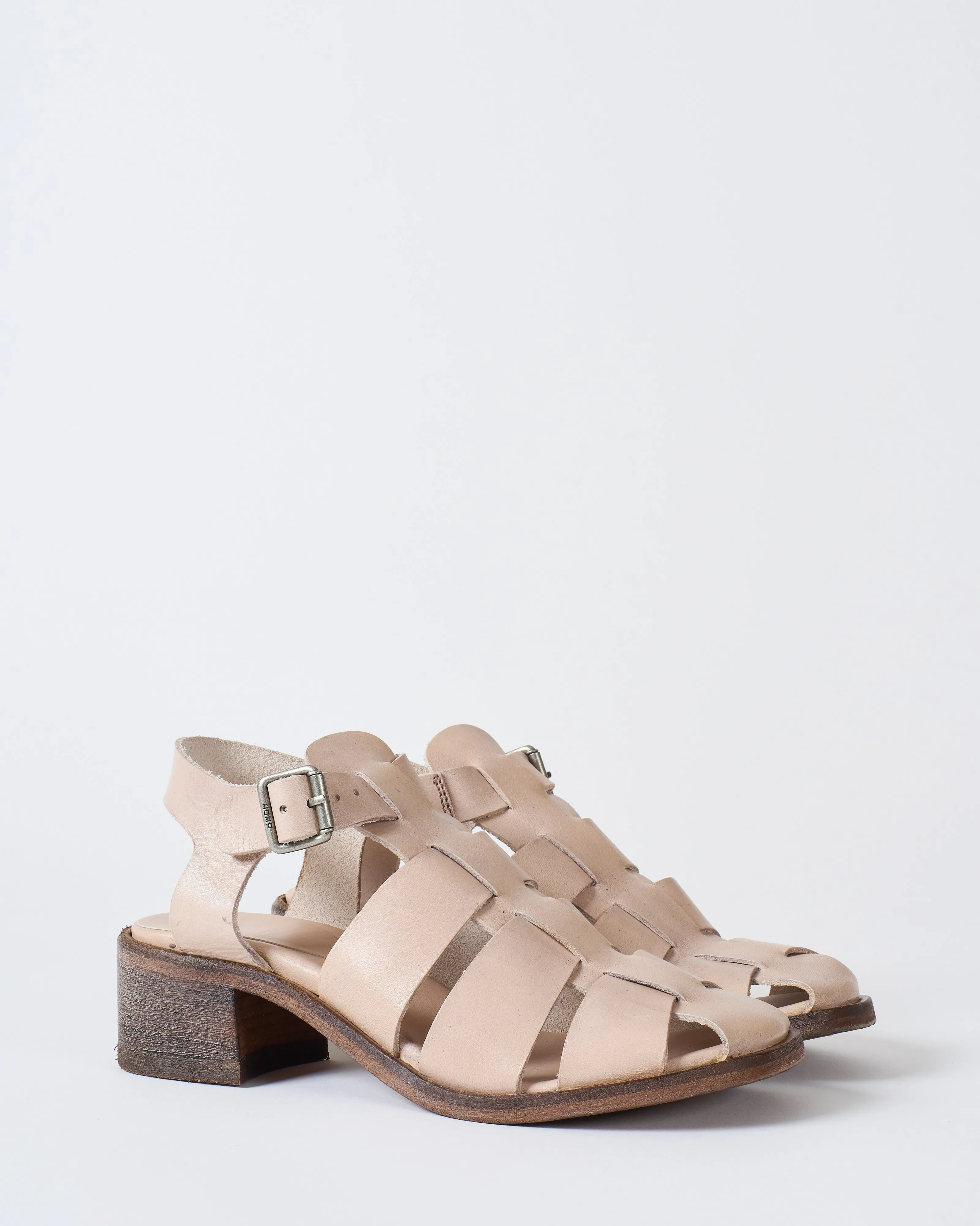 fisherman sandal