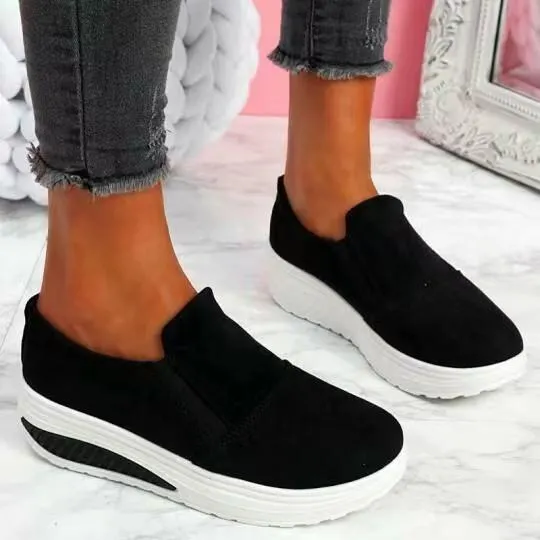 Low-top-Round Toe-Casual canvas Shoes.