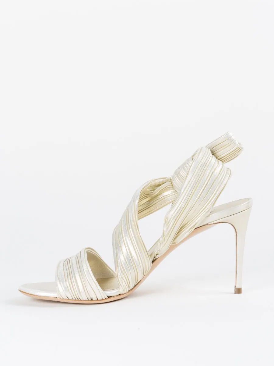 marisa heel