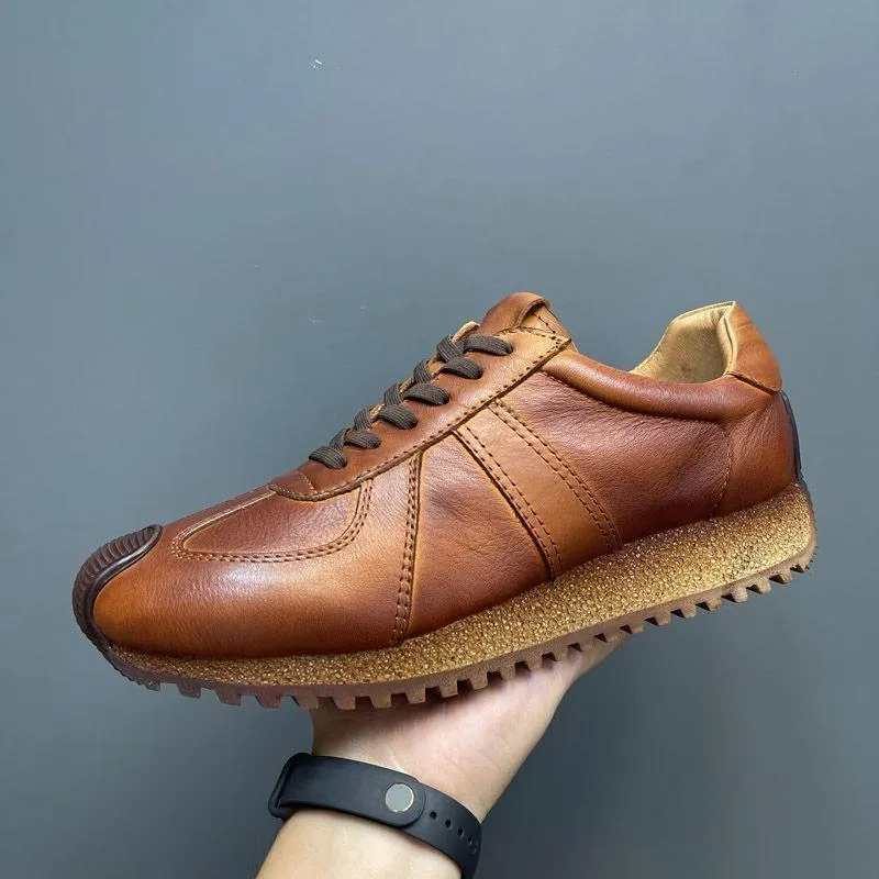 Men's retro genuine leather lightweight sports casual shoes