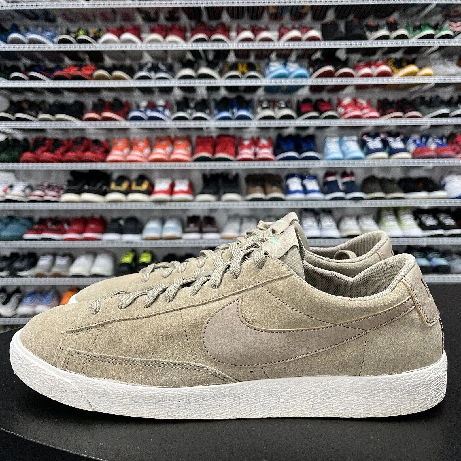 Nike Men's Blazer Low Khaki Fresh Mint 371760-208 Size 12