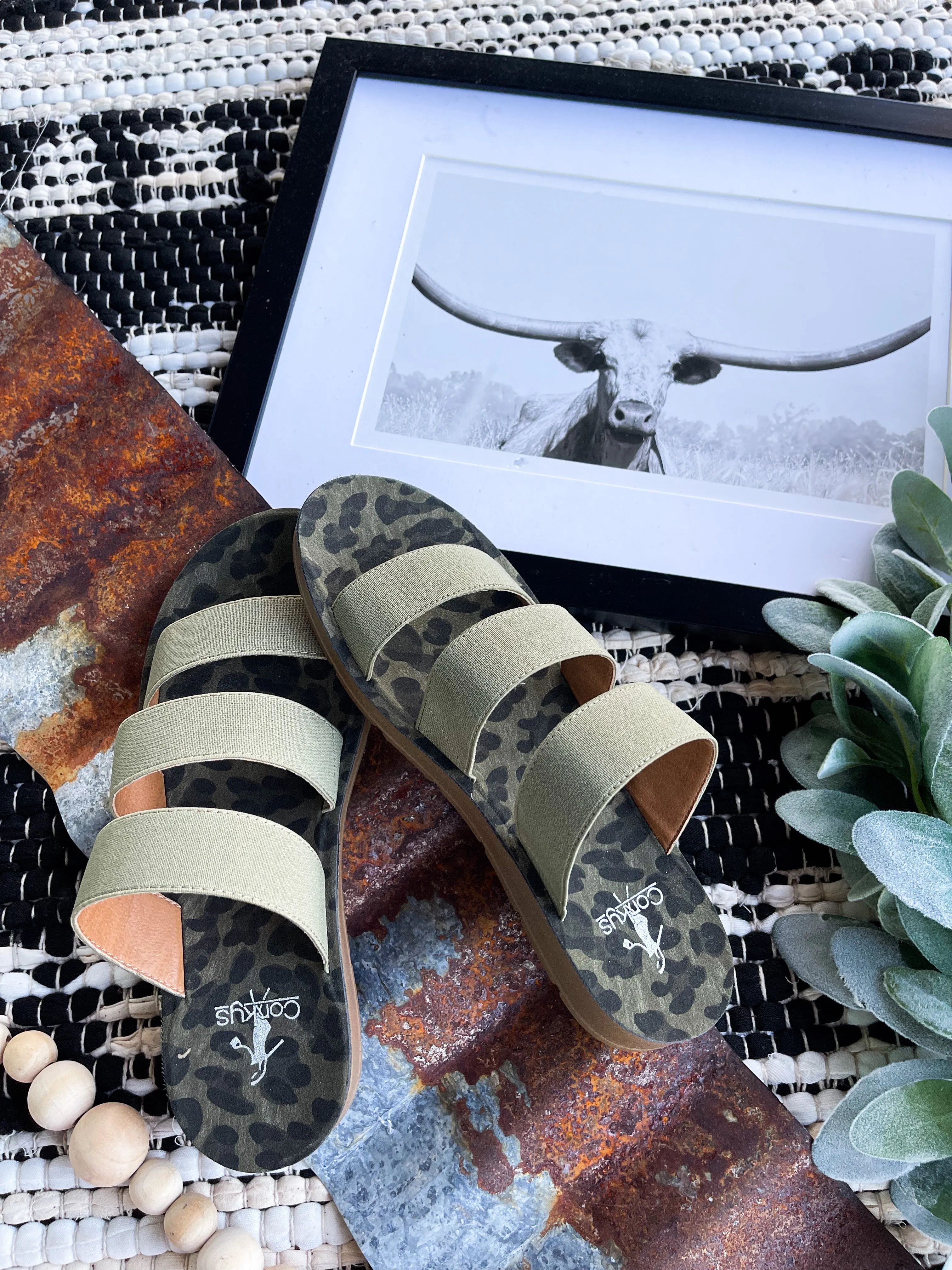 Olive Leopard Dafne by Corkys