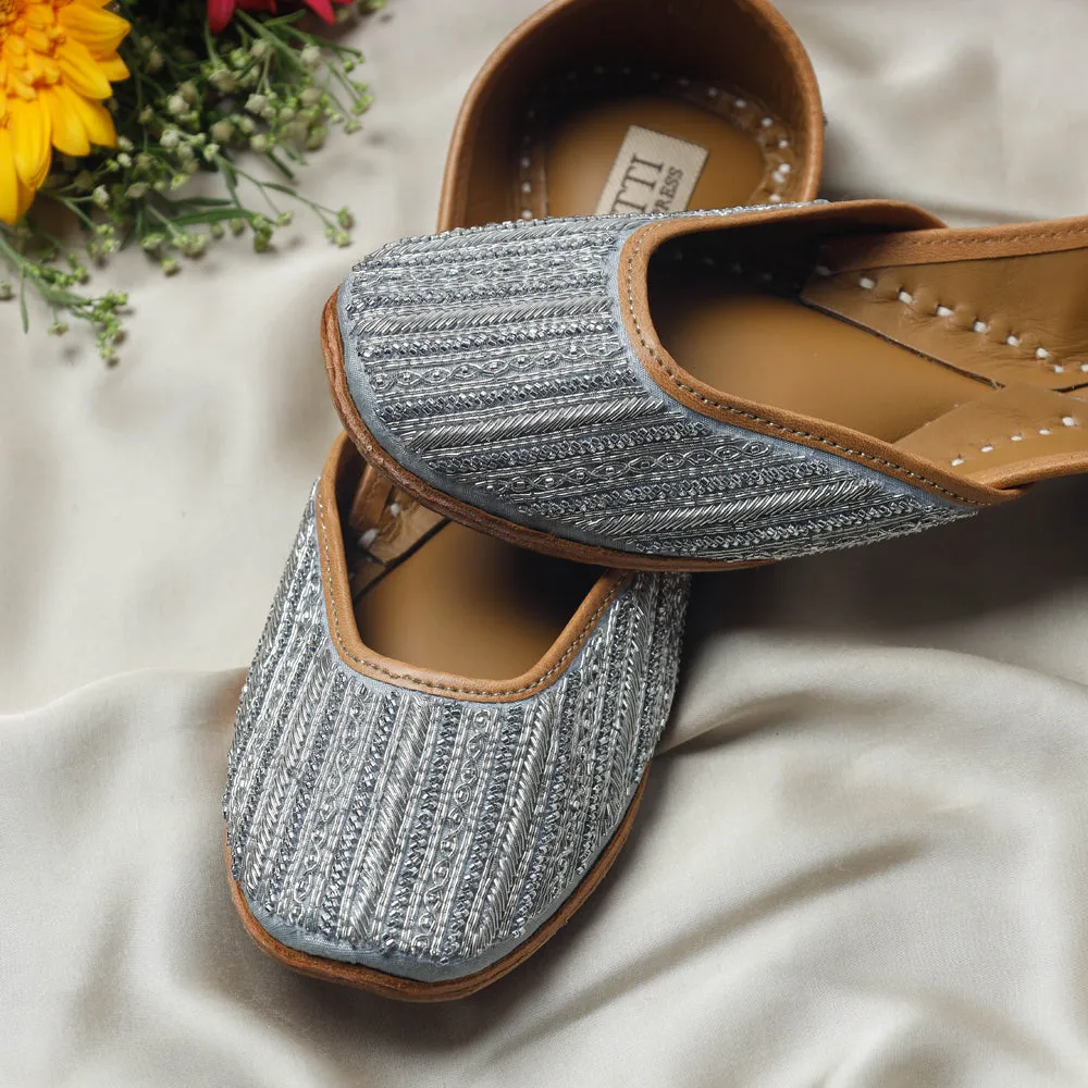 Silver Flint Handstitched Embroidered Jutti