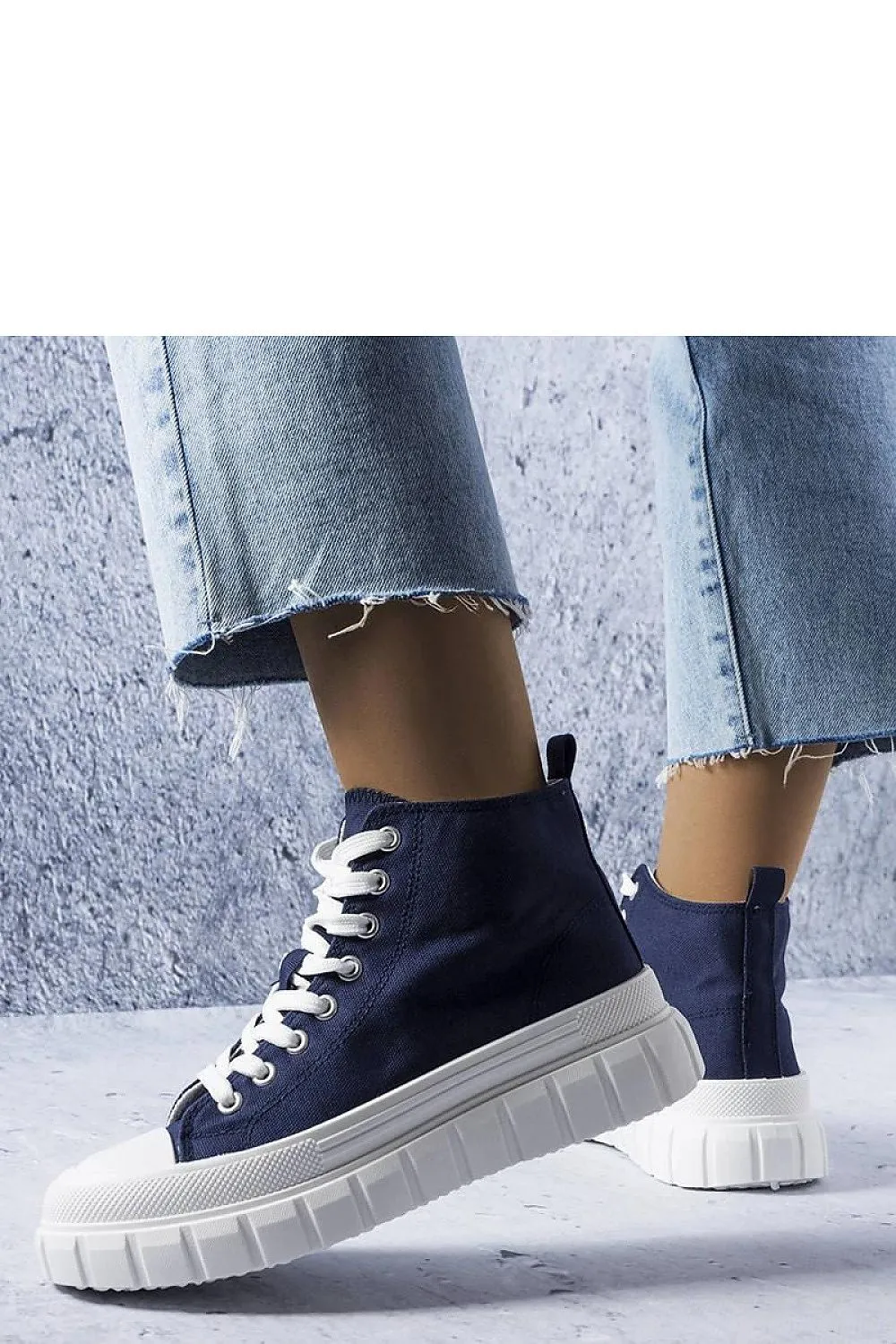 Sneakers model 207964 Solea