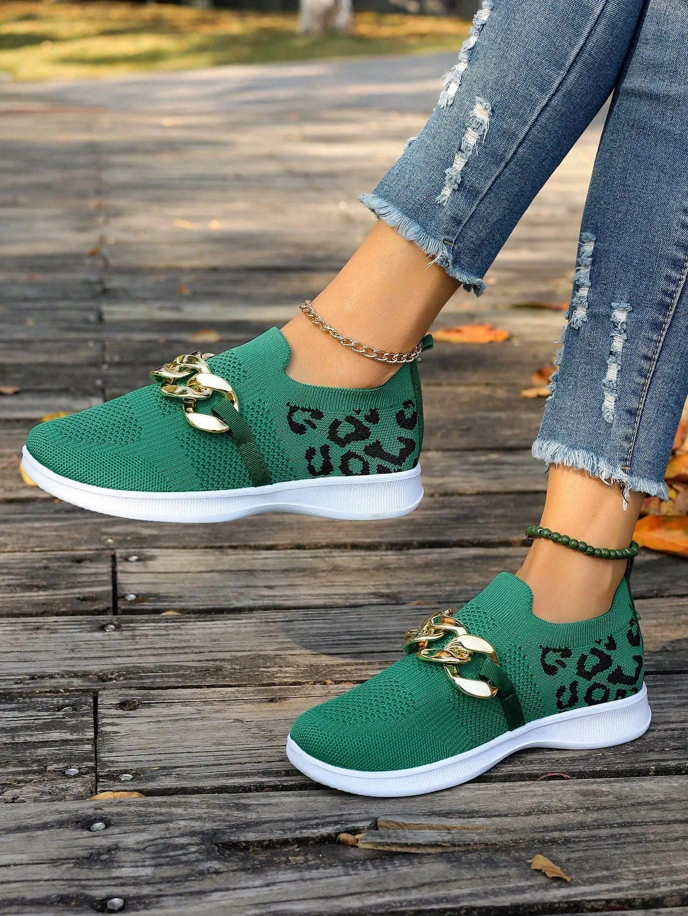 Sporty Running Shoes For Women, Leopard Pattern Chain Decor Fabric Sneakers