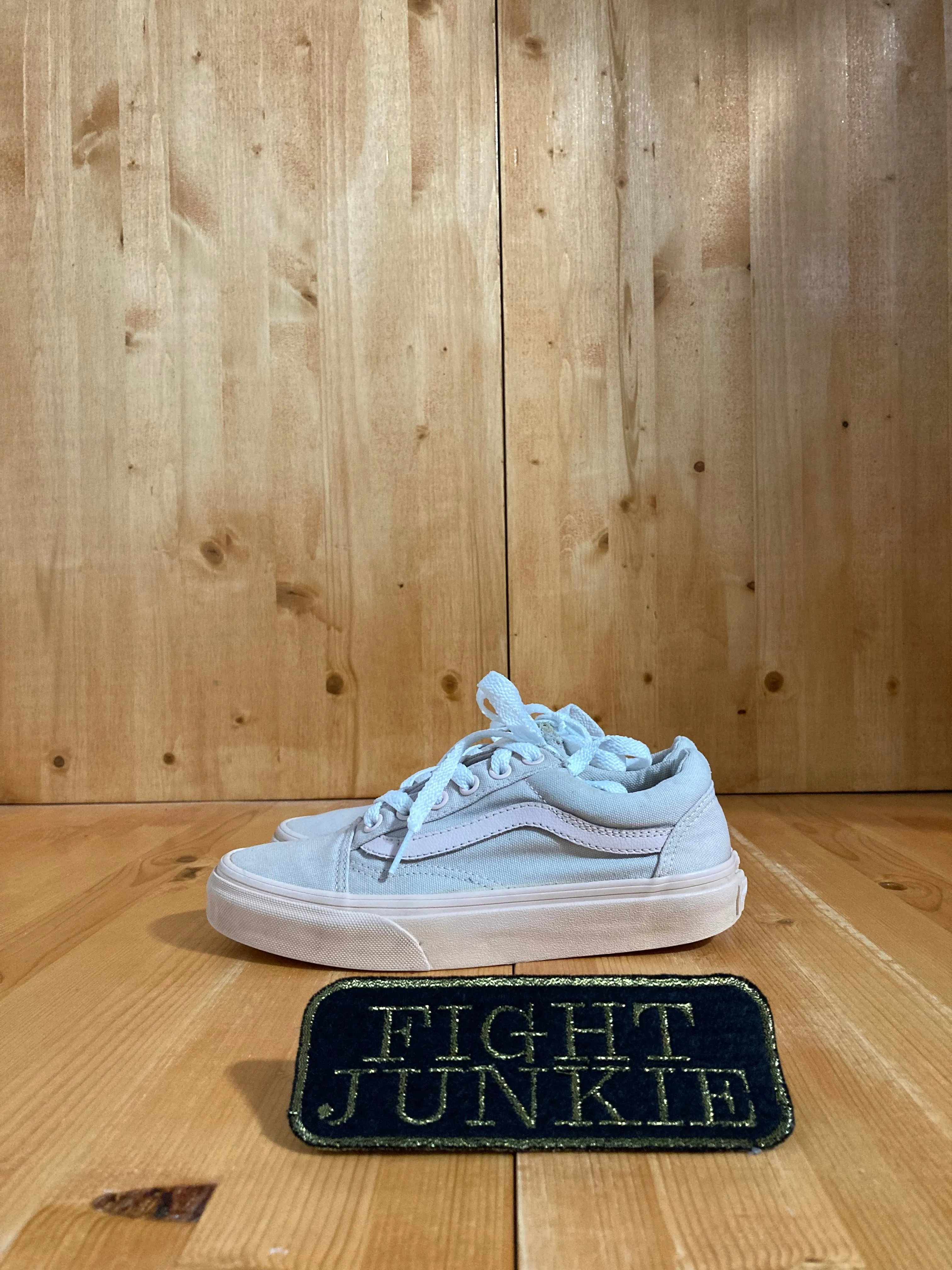 VANS OLD SKOOL Low Top Womens Size 5 Canvas Skateboarding Shoes Sneakers Pink