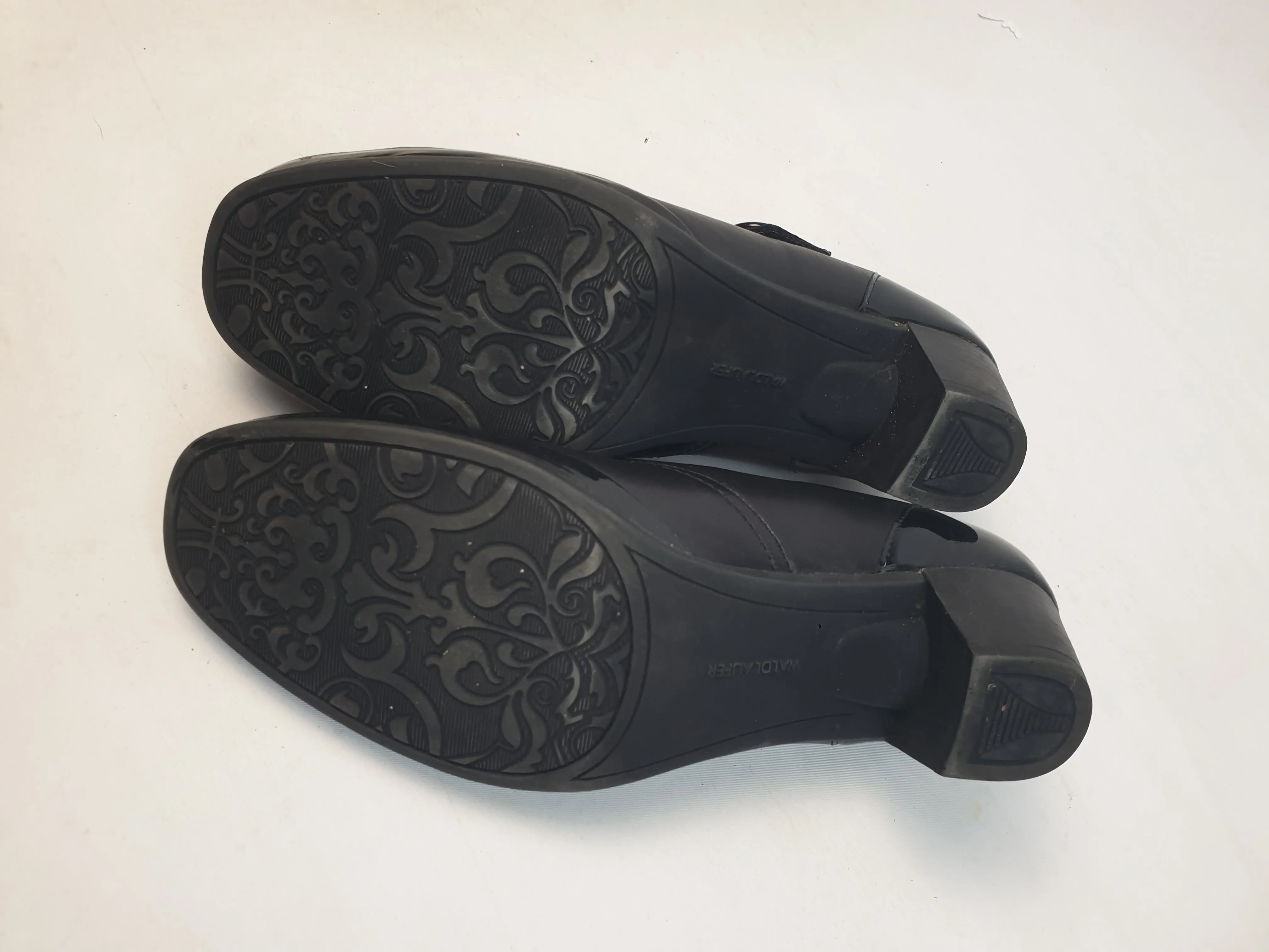 Waldlaufer black low heeled mary jane style shoes size EU 6.5 (fits AU 8.5)