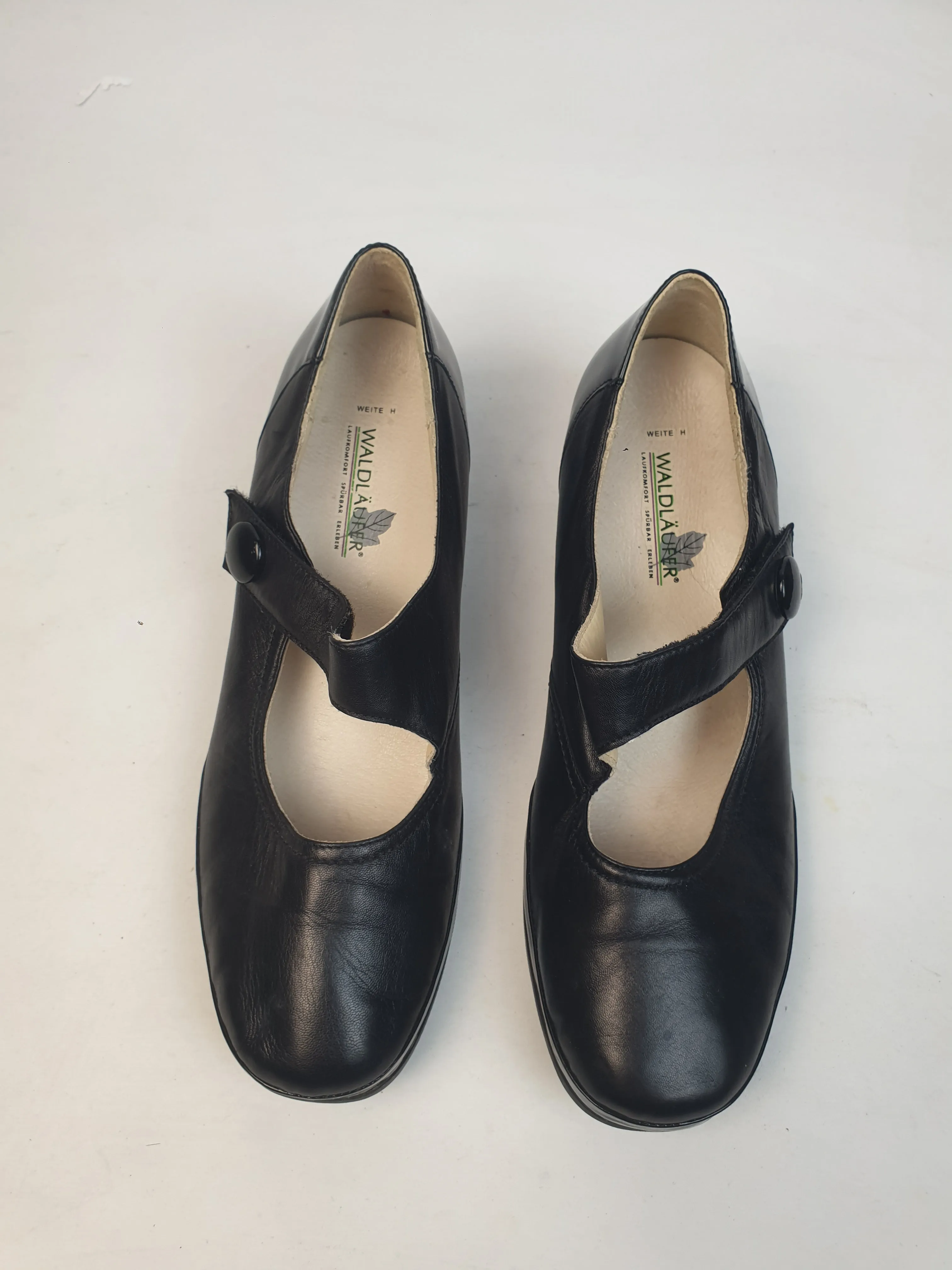 Waldlaufer black low heeled mary jane style shoes size EU 6.5 (fits AU 8.5)