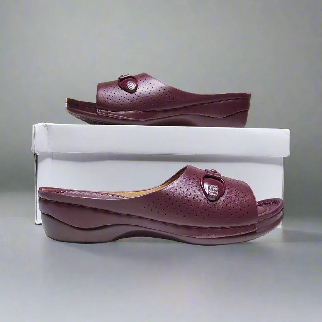 Walk Of Fashion Solid Slip-On Slide Sandals - S326