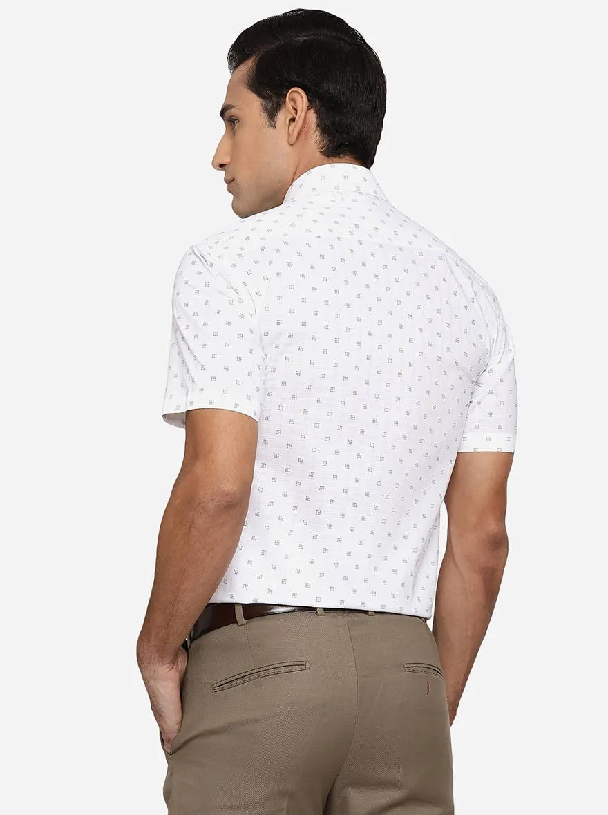 White & Black Printed Regular Fit Formal Shirt | JadeBlue